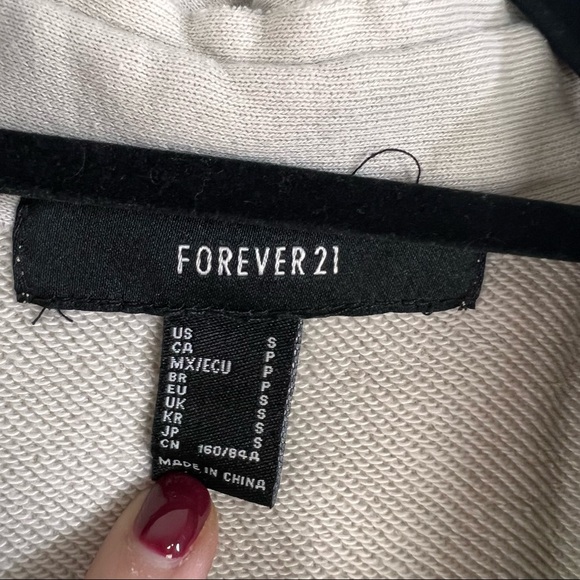 Forever 21 Women’s French Terry Oversized Shacket Button Up Beige Sz S Minimal - Picture 7 of 10